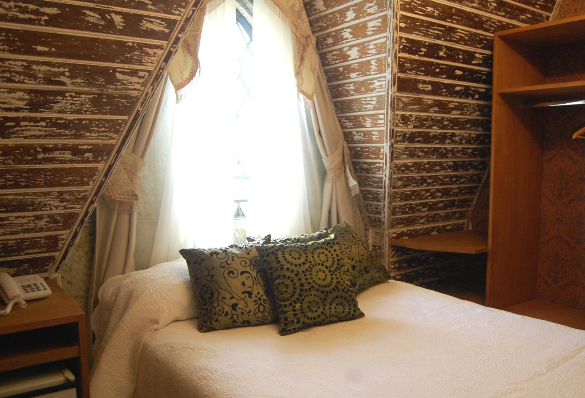 Castelo De Itaipava - Hotel, Eventos E Gastronomia الغرفة الصورة