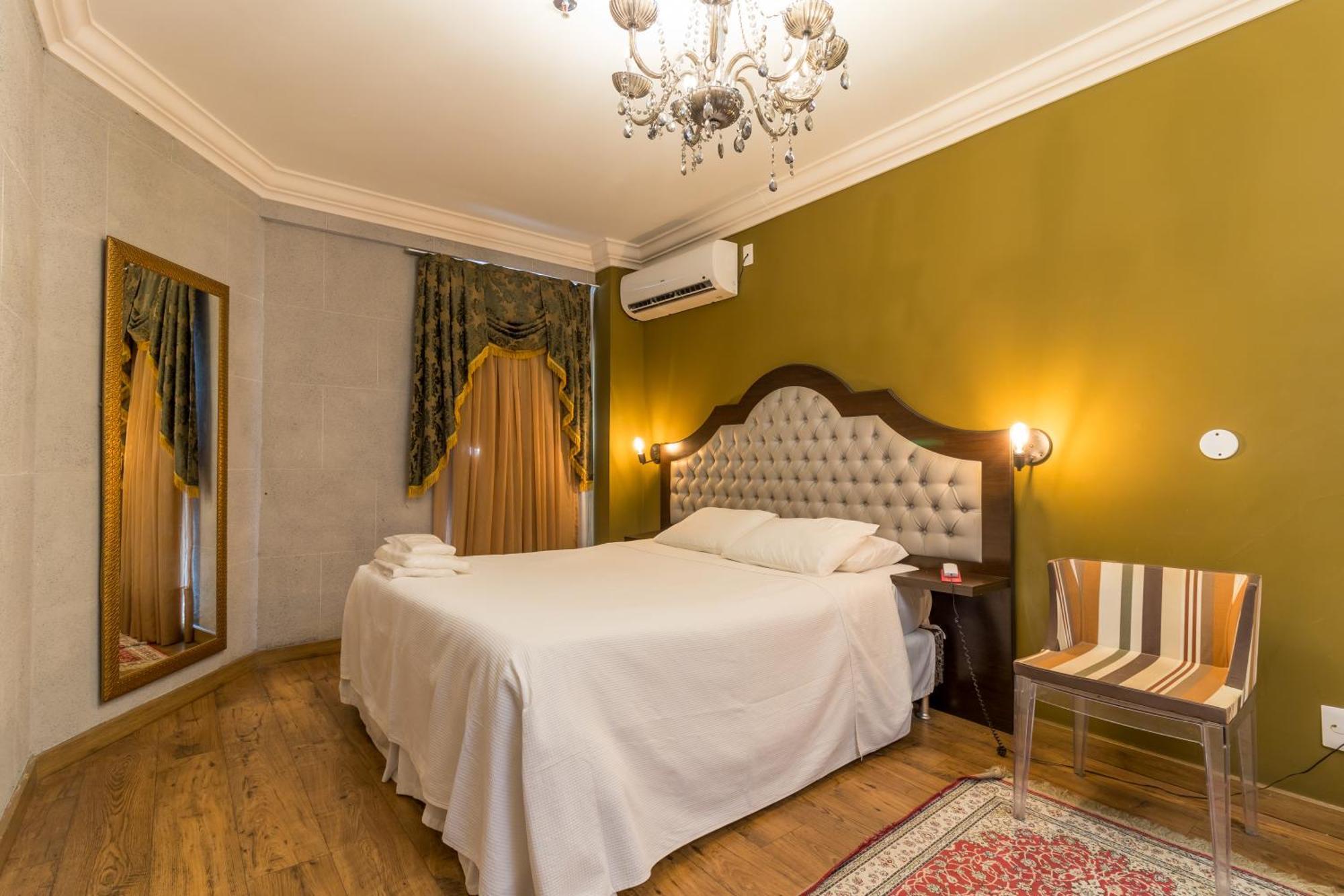 Castelo De Itaipava - Hotel, Eventos E Gastronomia الغرفة الصورة