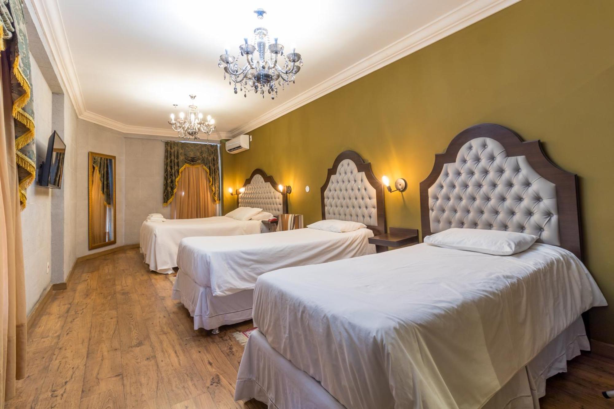 Castelo De Itaipava - Hotel, Eventos E Gastronomia الغرفة الصورة